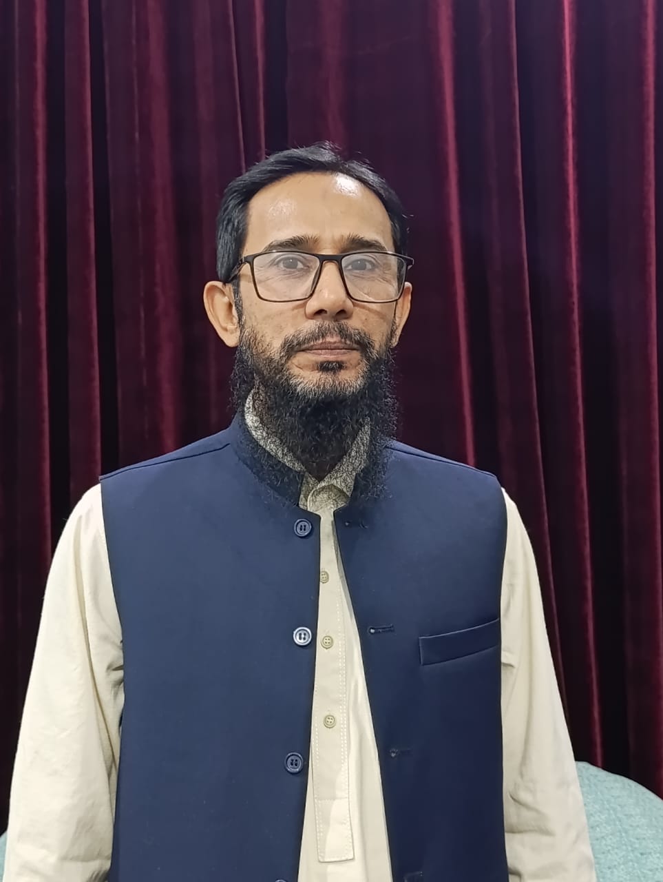 <p>Mr. Muddassar Mahmood Qureshi, a Senior Mathematics Educator with an MSc in Mathematics and a B.Ed, has over 20 years of experience teaching O/A Level Mathematics, Additional Mathematics, and SAT Digital Mathematics. Renowned for his student-centered, technology-driven approach, he has guided countless students to top grades worldwide. At Knowledge Kastle, he empowers BTEC Level 3 learners with strong analytical and quantitative skills, preparing them for success in Business, IT, and related fields.</p>